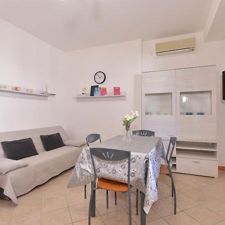 Izzhome Blue Sea Pula Exterior photo