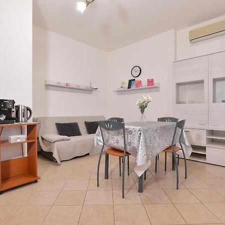 Izzhome Blue Sea Pula Exterior photo