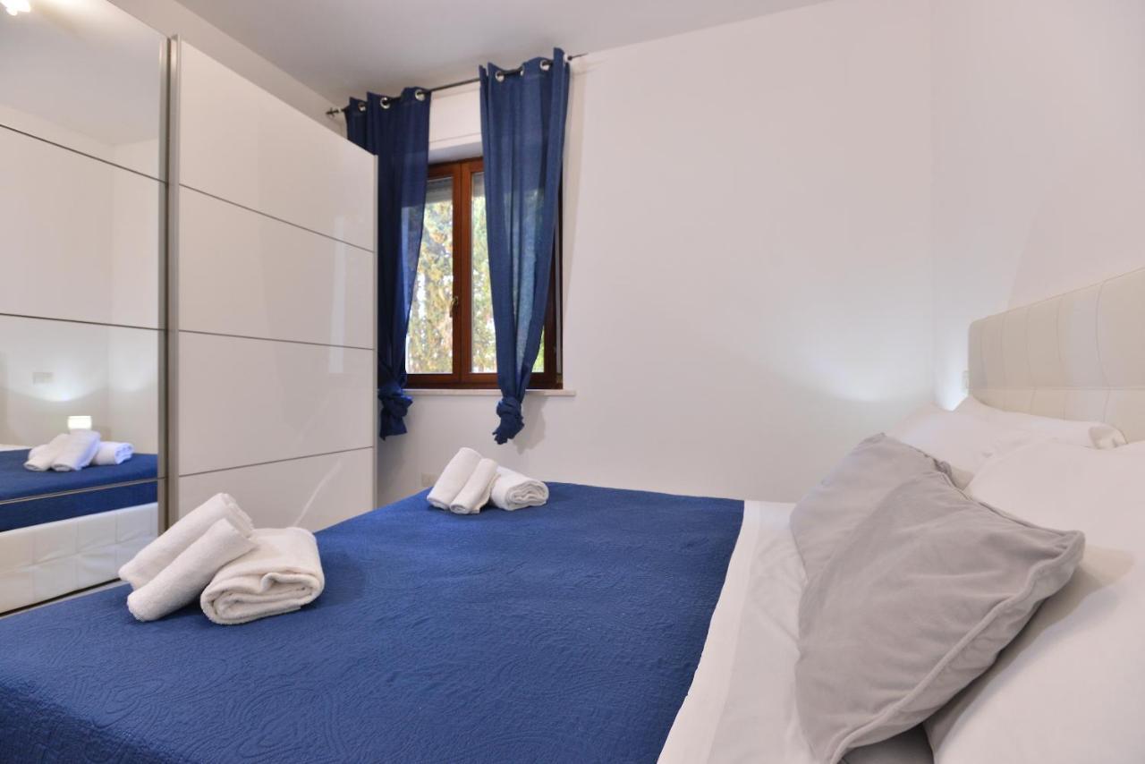 Izzhome Blue Sea Pula Exterior photo
